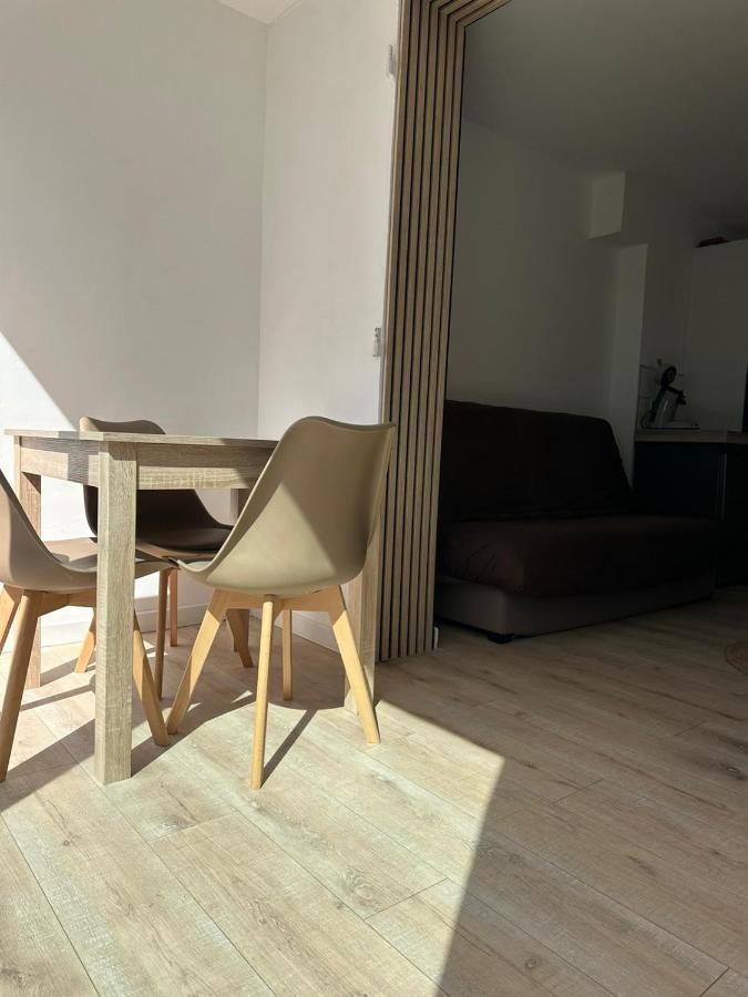 Charment studio 100m de la plage place de parking Cavalaire-sur-Mer Buitenkant foto