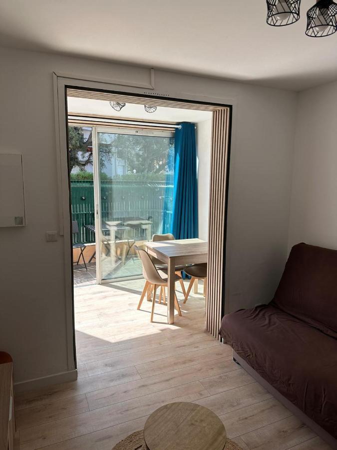 Charment studio 100m de la plage place de parking Cavalaire-sur-Mer Buitenkant foto