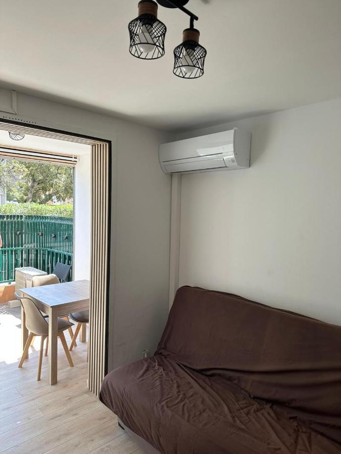 Charment studio 100m de la plage place de parking Cavalaire-sur-Mer Buitenkant foto